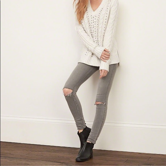 Abercrombie & Fitch Embellished Cable Sweater - Picture 3 of 8